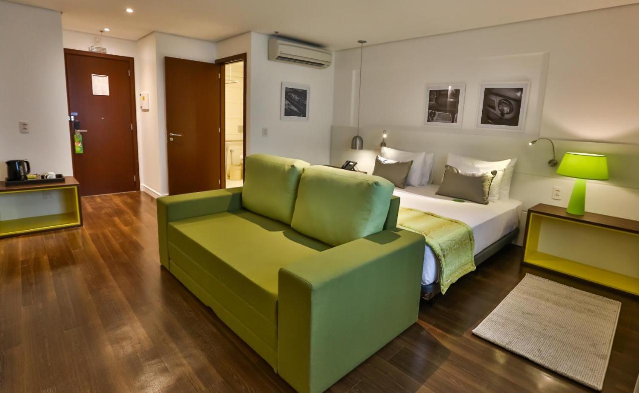 Quality Hotel Flamboyant Goiania Bagian luar foto